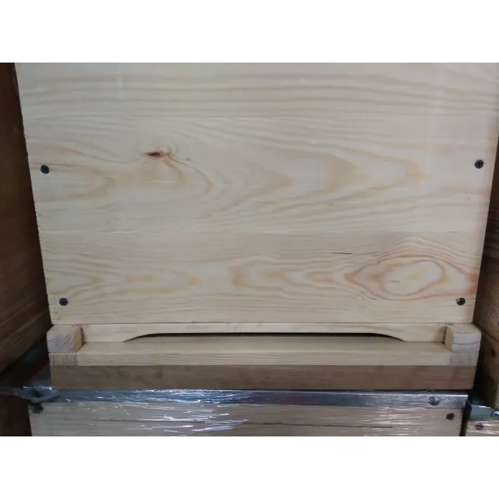 Medinis daugiaaukštis 10 rėmelių avilys, 6 meduviniai korpusai