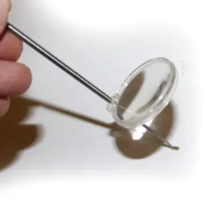 Keltukas nerūdijančio plieno su padidinamuoju stiklu