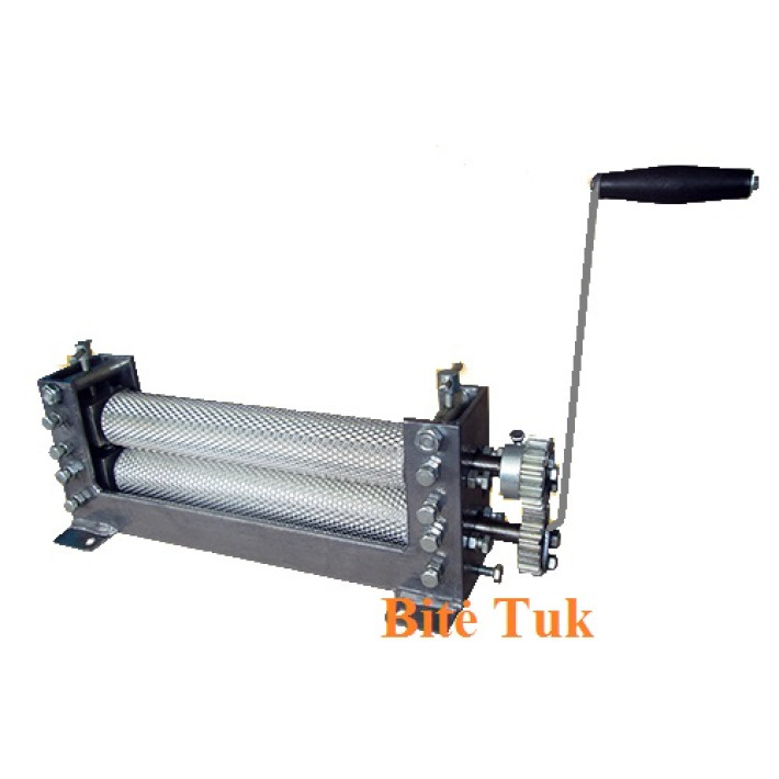 Rankiniai valcai graviruoti