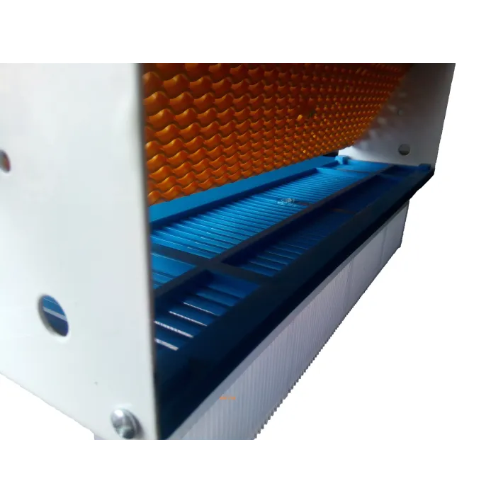 Žiedadulkių rinktuvas su skardiniu stogeliu