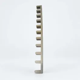 Spacer (10 frames)